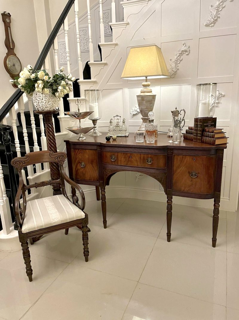 Antique George III Quality Figured Mahogany Breakfront Sideboard - Image 4